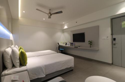 Salem Hotel | ZIBE Salem By GRT Hotels