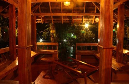 Kaimane House | Zyamadhari