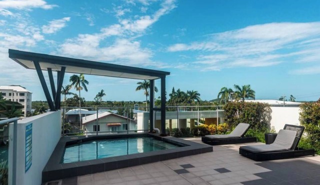 2-Bed, 2-Bath Apartment in Central Mackay