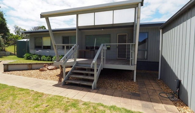 27 Beach Parade Sandy Point Stay 3 Pay 2 Winter Special