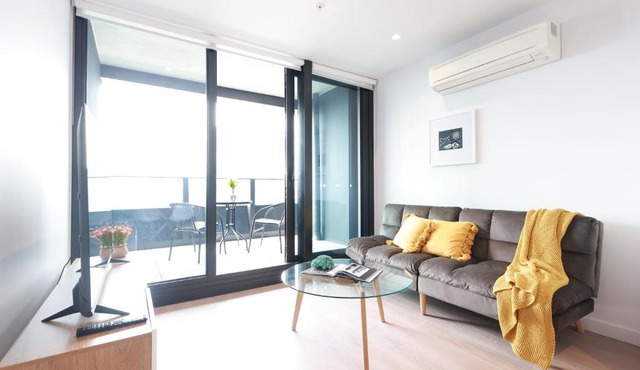 44D Stunning Ocean view 3Bedroom Abnb Apartment with Free parking