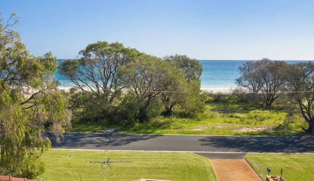 Abbey Beach Oasis