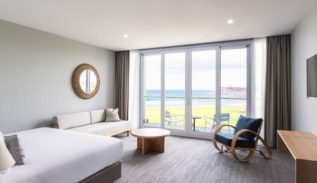 Abode Hotel Malua Bay