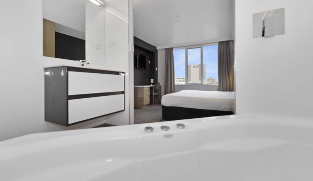 Allurity Hotel