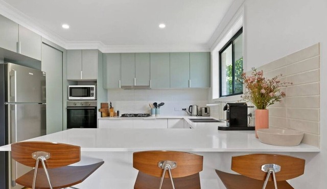 Anson Abode - CBD Home, Modern Sophistication
