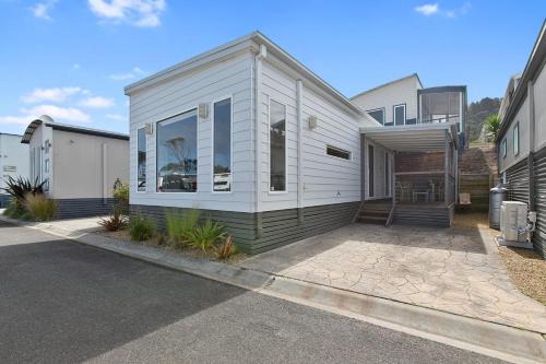 Apollo Bay Ocean View Retreat - Great Ocean Road