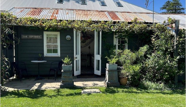 Apple Tree Lane Cottage