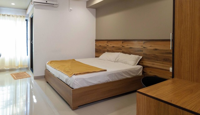 Aryaas Residency Nettoor