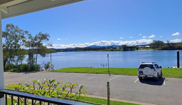 Athol's Place
