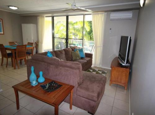 Baden 90 Rainbow Shores