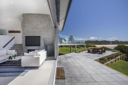 Bawley Point Beach Front - oceanfront luxury home