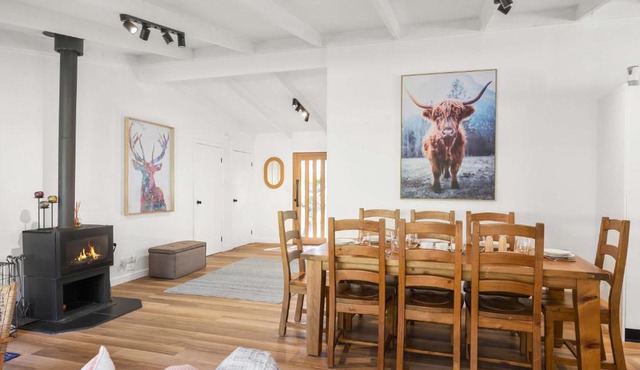 Bawley Point Beach House - renovated beach escape