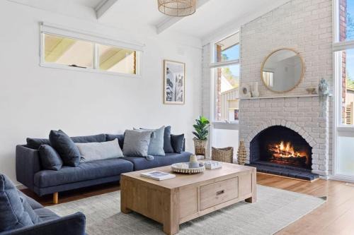 Bayside Retreat - Cosy Fire Beach Games Room