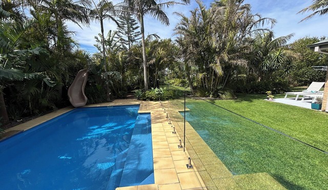 Beachside - Direct Beach Access - Pool, Spa & Waterslide