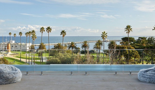 Beaconsfield Villa, Saint Kilda