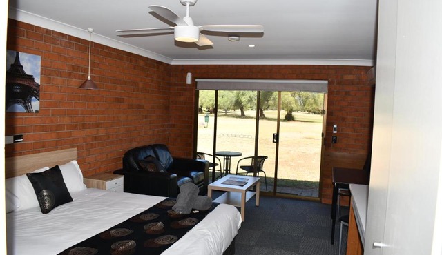 Berrigan Motel