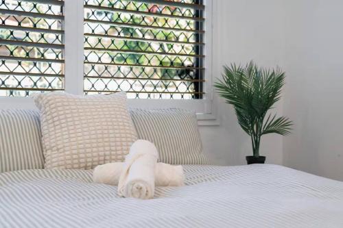 Bertie's - Affordable Comfort for the Whole Crew - Holiday Home