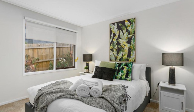 BerwickHills Stylish 3 BdrmHome *Free Wifi*NetFlix