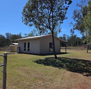 Blackbutt The Shack at Gilinlea