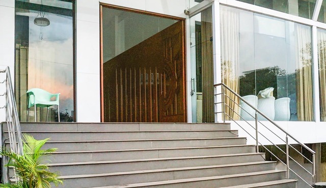 Blissful Stays at Hadapsar Pune
