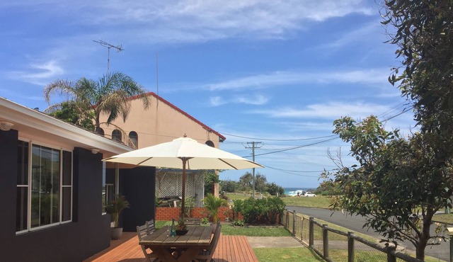 Blueys Haven - Beachside Getaway