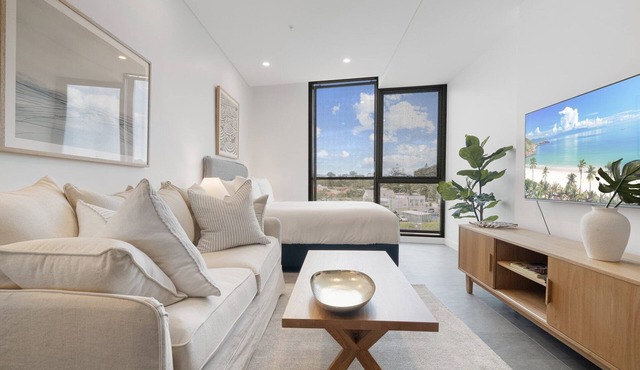 Bright Studio in Fremantle with Modern Finishes