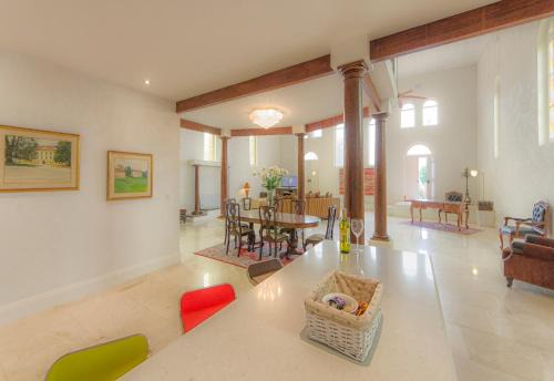 Broken Hill Outback Church Stay