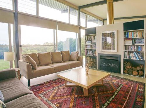 Bundaleer Architect designed stunning views