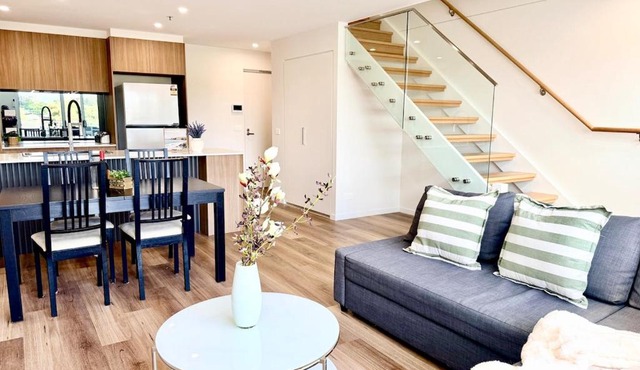 C02-Diamond Loft 2BR apart, elevated living style