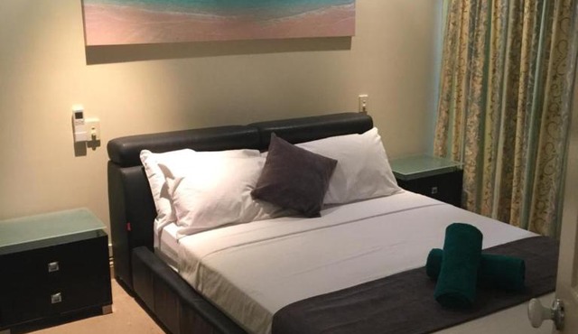 Cairns Golf Course Apartment