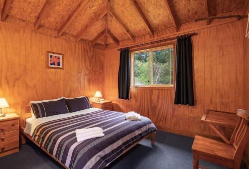 Canobolas Mountain Two-Bedroom Cabin 1 in Canobolas