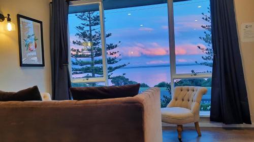 Captains on the Seafront - Wood Fire with Breathtaking sea views