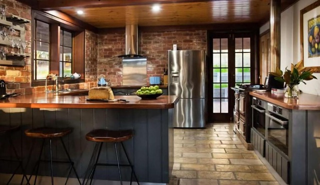 Cedar and Stone - Daylesford Region