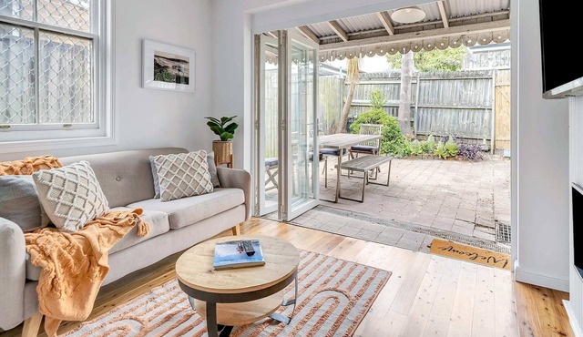 Chic & Modern Home in the heart of Bondi Junction