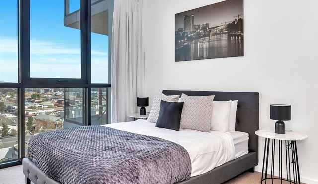 Cityscape Haven - CBD retreat w/Hotel Amenities