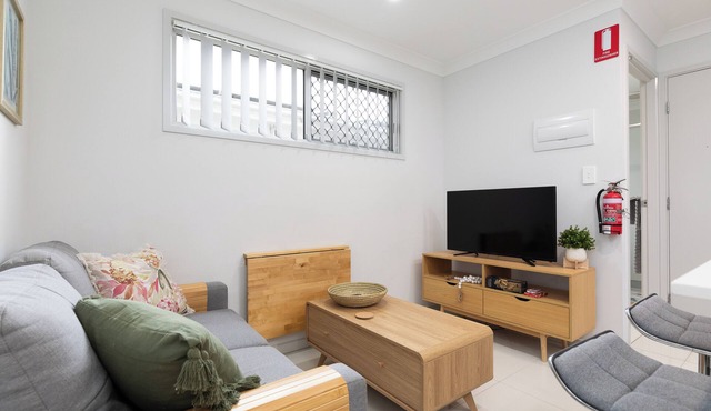 Clean 1 Bdr Apt w/AC | Covered Parking | 539F1