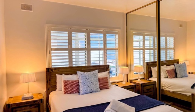 Comfortable 2BR Retreat Near the Waterfront