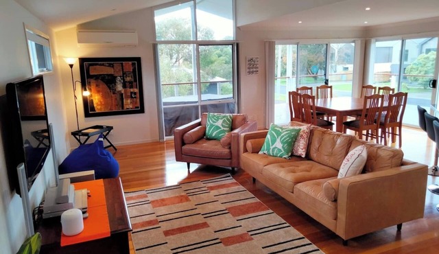 Comfortable Peaceful Island Holiday Getaway