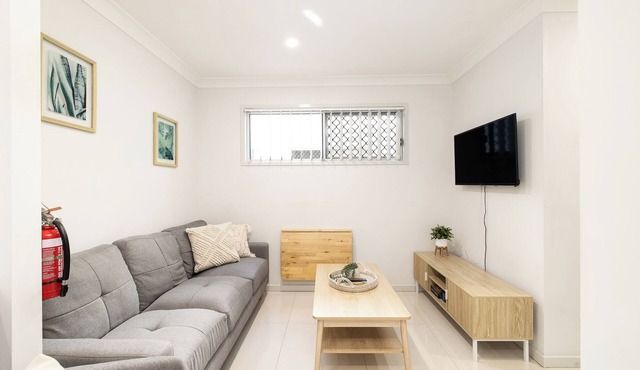 Covered Parking | 1 Bdr Apt w/AC | 435AF1