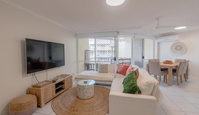 Crystal Beachfront Apartments