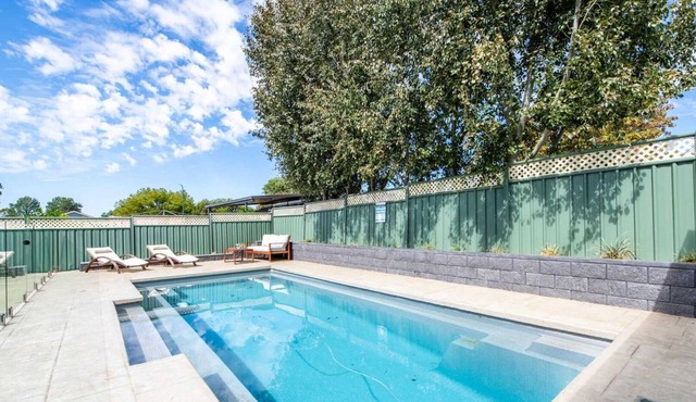 Cypress Point - Pool Entertainer, Pets Allowed