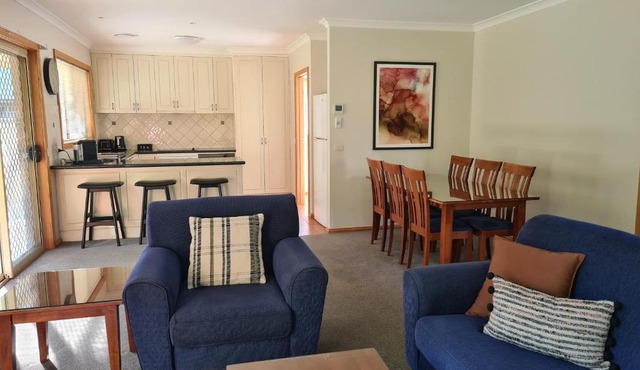 DELANY VILLAS BRIGHT - Spa luxury on Delany Avenue