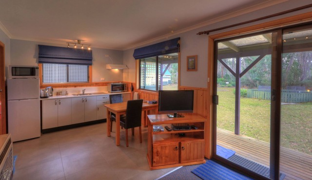 Derwent Bridge Chalets & Studios