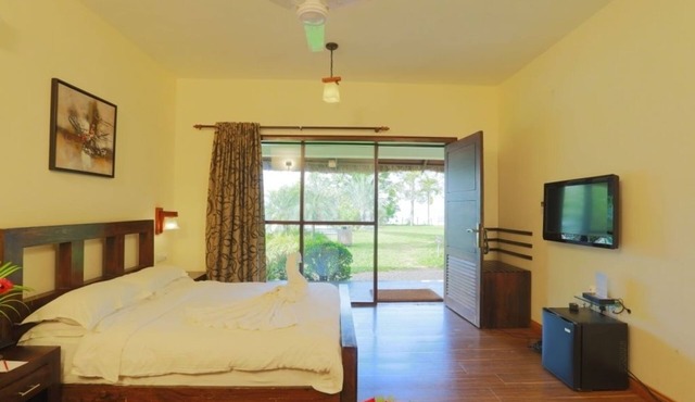 Deshadan Backwater Resort