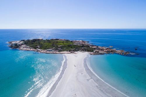 Diamond Island Resort, Restaurant & Bar and Penguin Show
