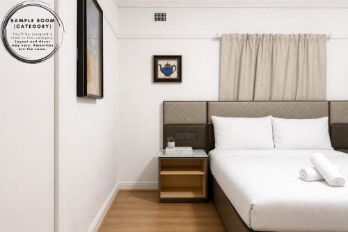 Double Bed Room - Easy Commute to Hurstville Station - Shared Bathroom