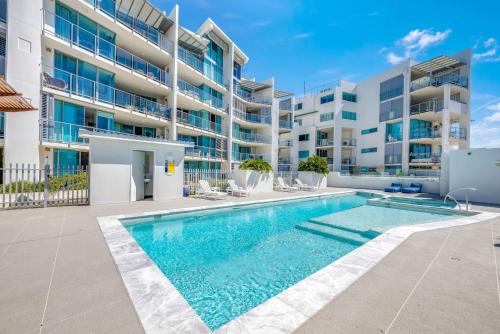 Dwell Apartment 33