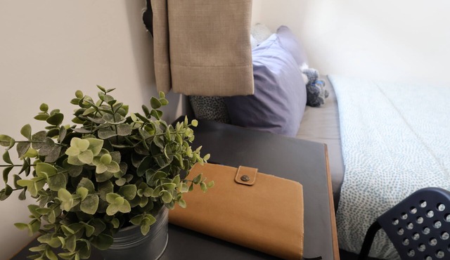 Emu Backpackers Perth - note - Valid Passport required for check in