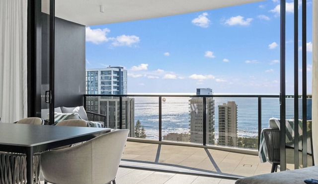 Encore Broadbeach