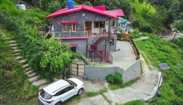 Entire 2 BHK Nanda Devi Himalayan Homestay